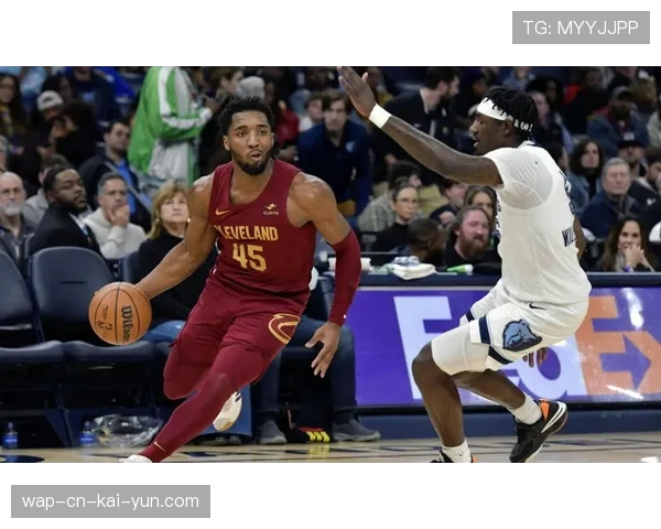 埃利斯展现顶级3D价值 骑士外线大闸攻防两端高效